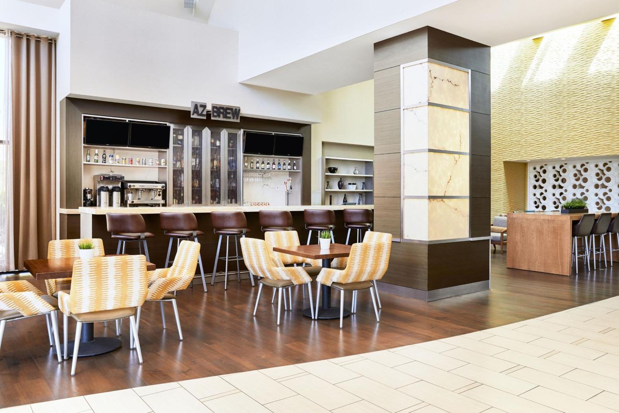 Delta Hotels By Marriott Phoenix Mesa Bagian luar foto