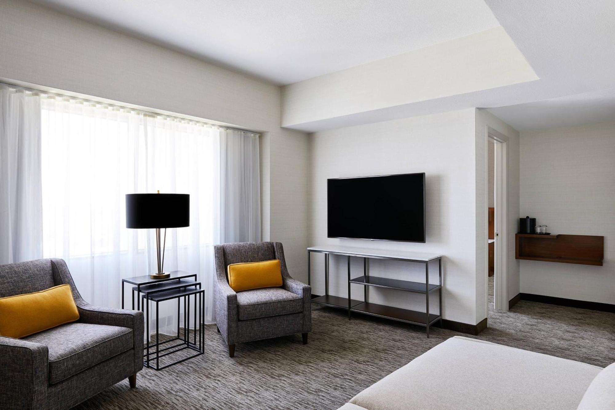 Delta Hotels By Marriott Phoenix Mesa Bagian luar foto