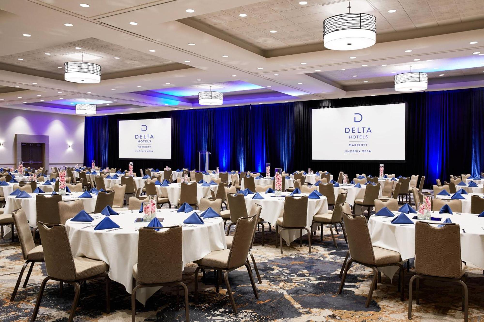 Delta Hotels By Marriott Phoenix Mesa Bagian luar foto
